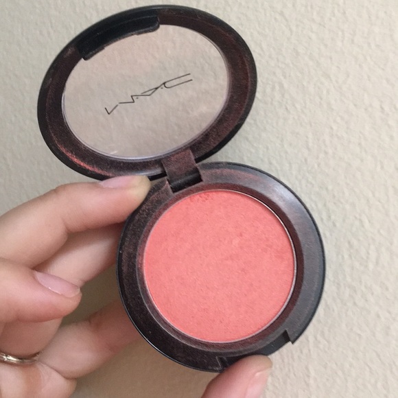Mac Cosmetics Makeup Mac Powder Blush Style Color Poshmark Mac blush powder harmony for women, 0.21 ounce. mac powder blush style color